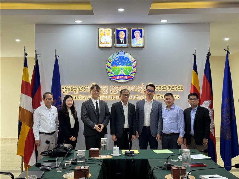 A meaningful meeting between Cambodia's Ministry of Agriculture, Forestry and Fisheries and ThanksCarbon at MAFF headquarters on May 22